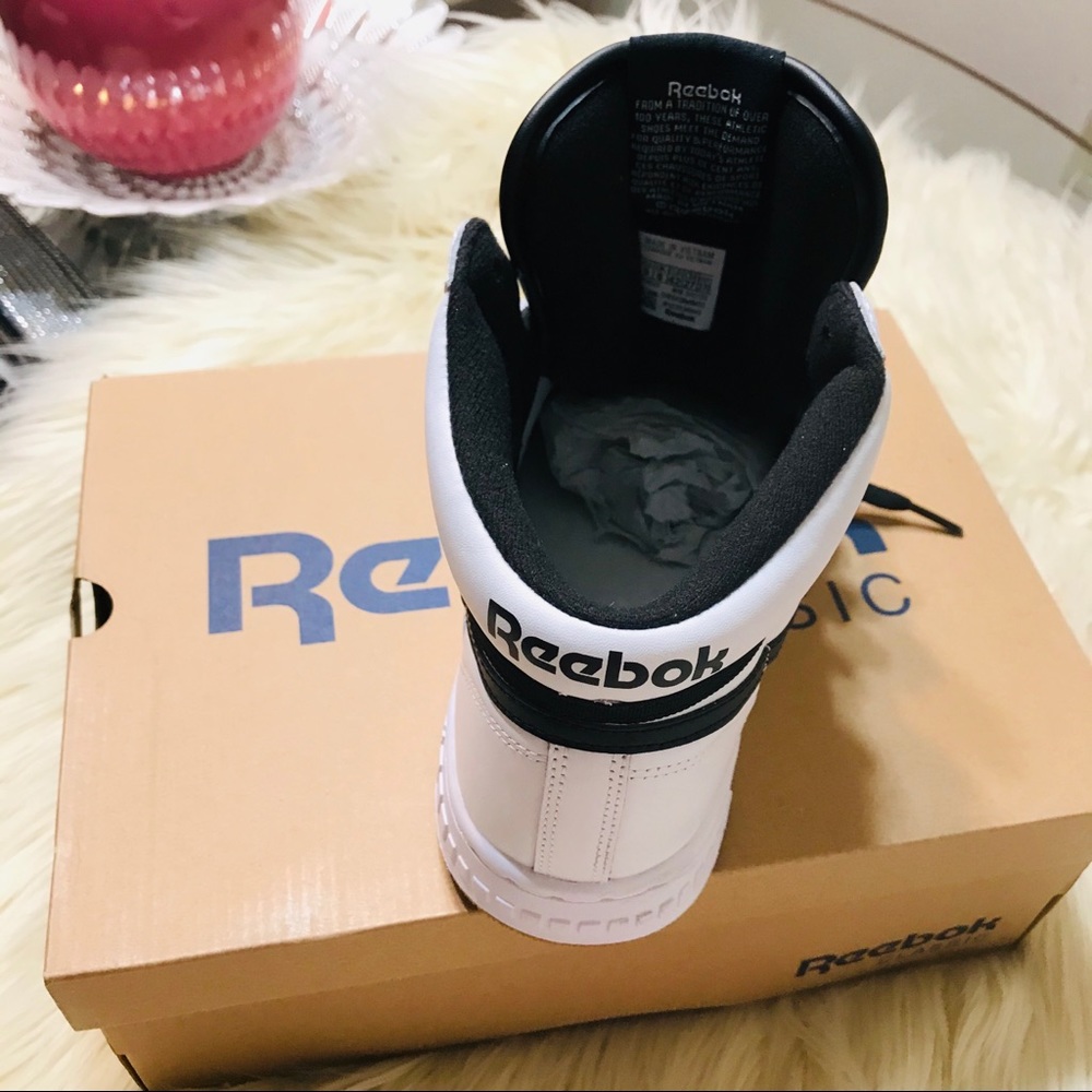 Reebok sneakers for men new in their boxes we hand - Picture 4 of 5